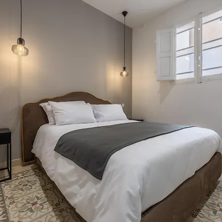 Lägenhet New & Elegent Just 5 Min Walk To The Capital By Sf Homes