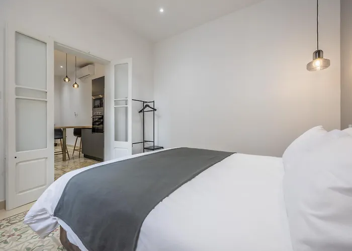 New & Elegent Just 5 Min Walk To The Capital By Sf Homes * Il-Furjana